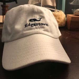 Vineyard vines hat
